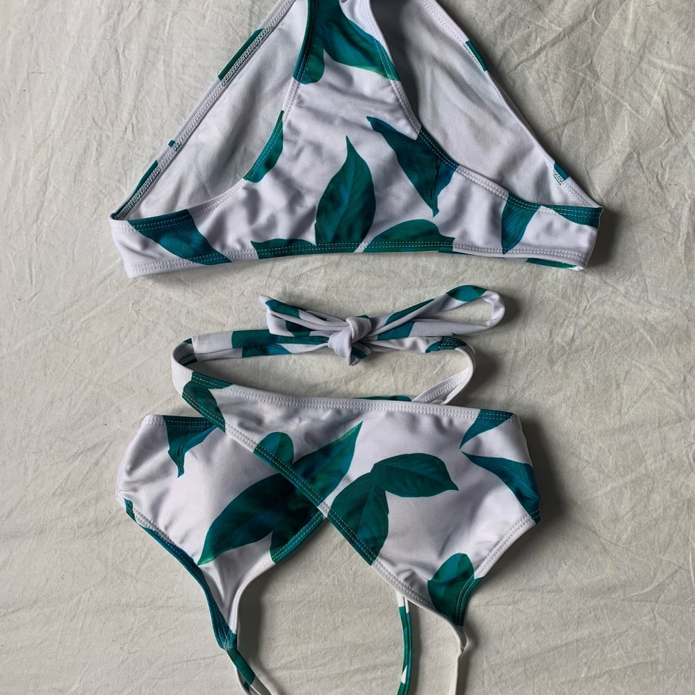 Tropical print wrap-tie bathing suit